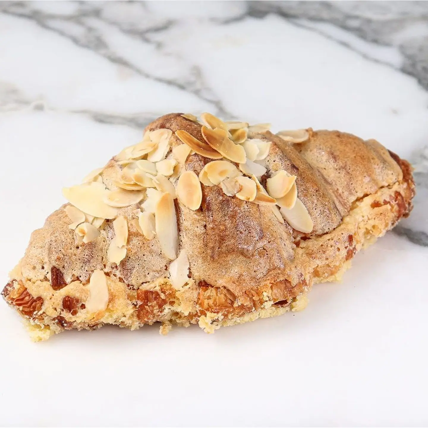 Almond Croissant Faiq